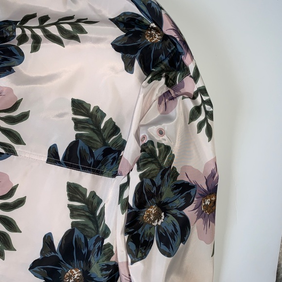 Juniors Thread & Supply pullover windbreaker sz.XS - Picture 10 of 12